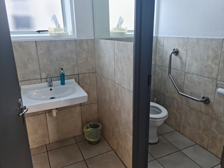 To Let commercial Property for Rent in Firgrove Western Cape